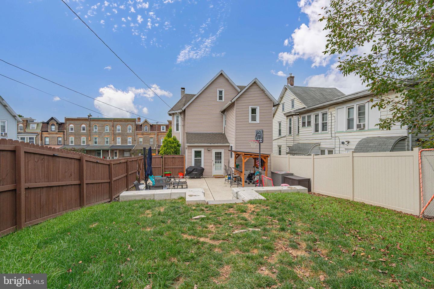 1703 Main St Property Photo 48