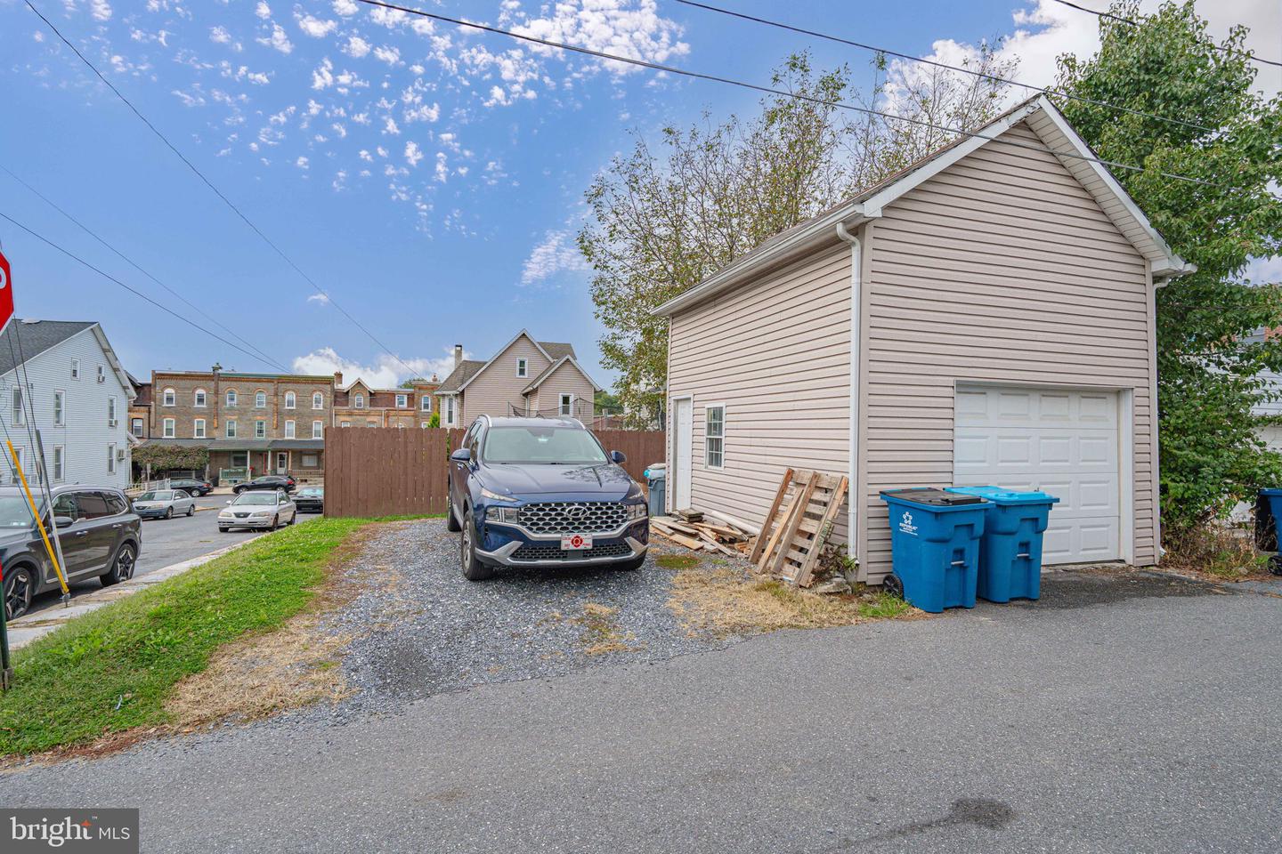 1703 Main St Property Photo 49