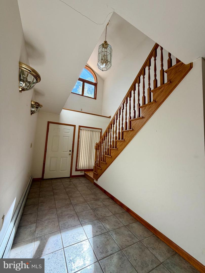 229 Kromer Rd Property Photo 4
