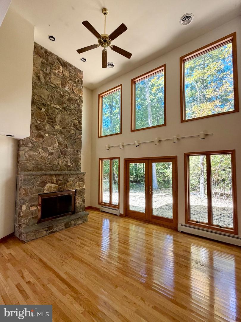 229 Kromer Rd Property Photo 8
