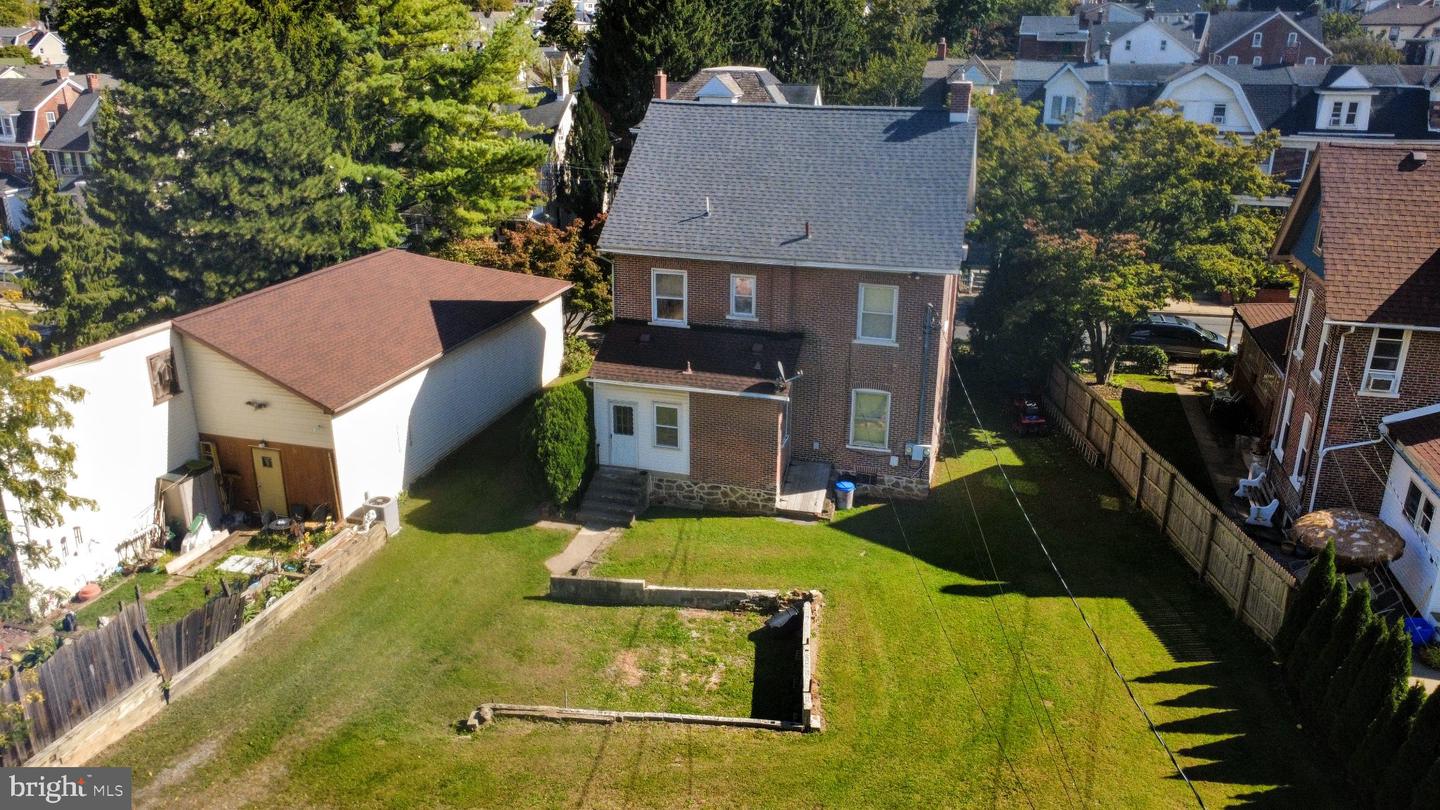 823 Broadway Property Photo 28