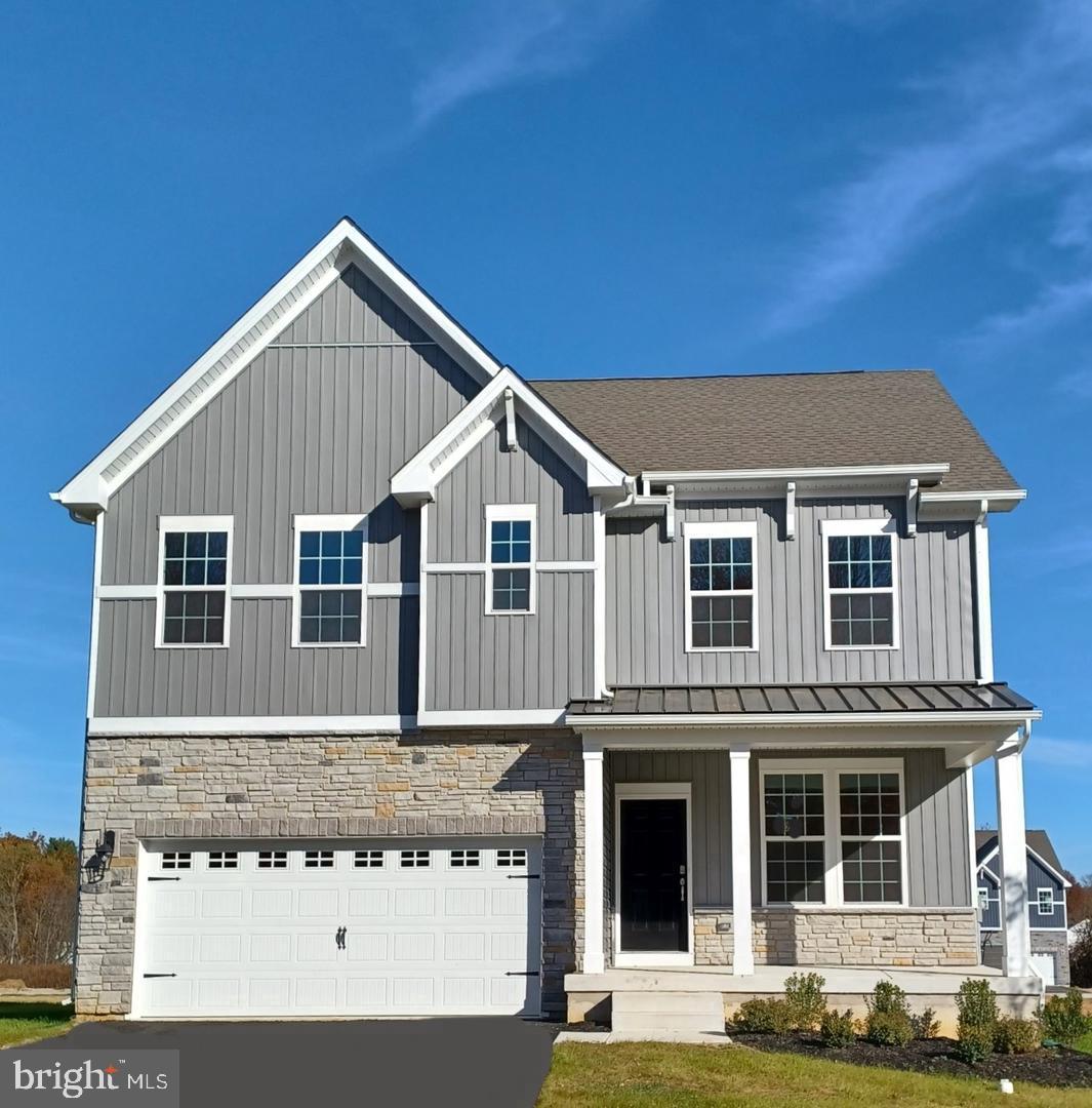 147 WINDING RD Property Photo 1