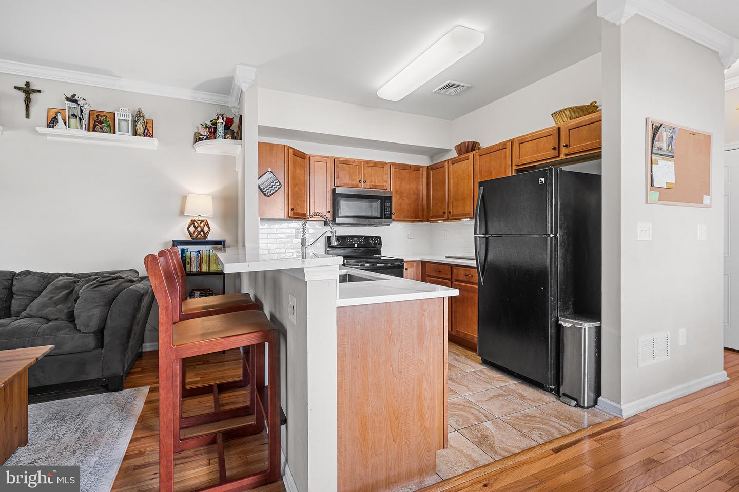1537 Crest Park Ct Property Photo 11