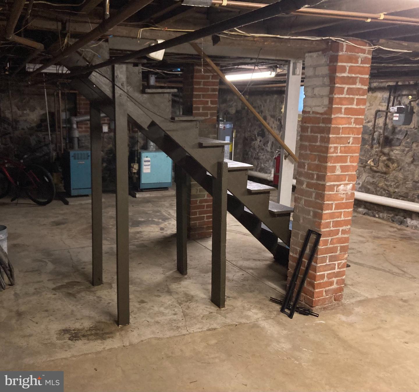 1110 Bushkill St Property Photo 27
