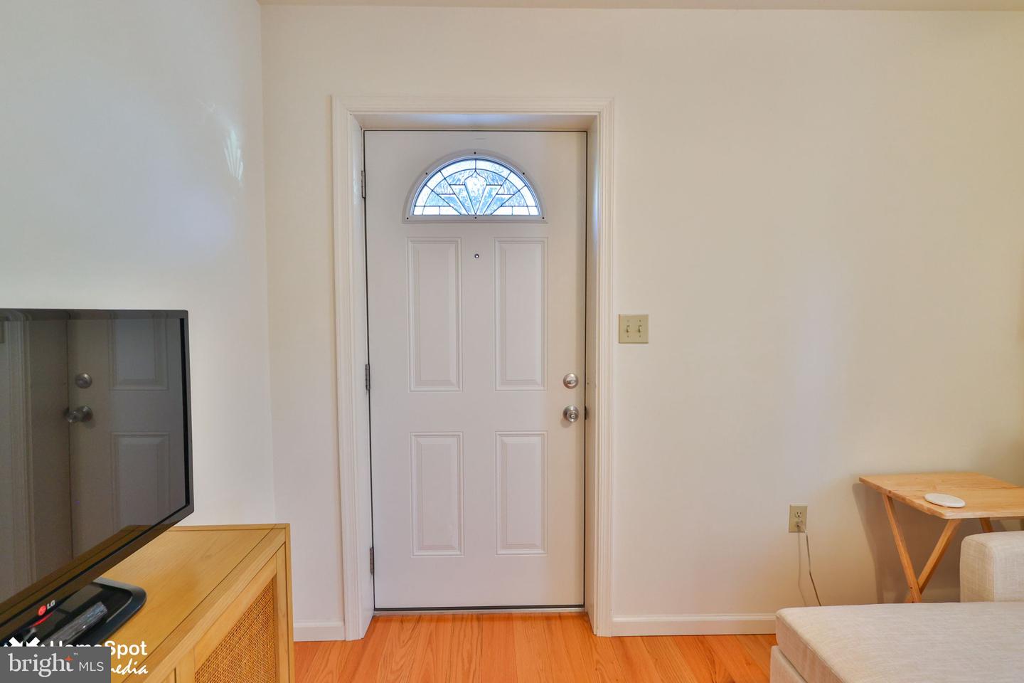 37 W Ettwein St Property Photo 7