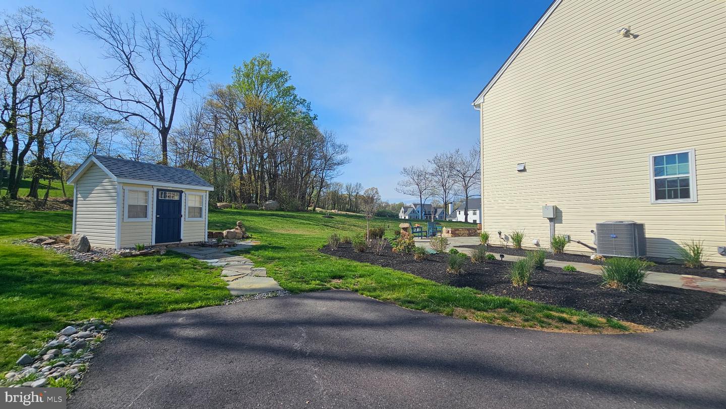 2645 Longridge Dr Property Photo 45