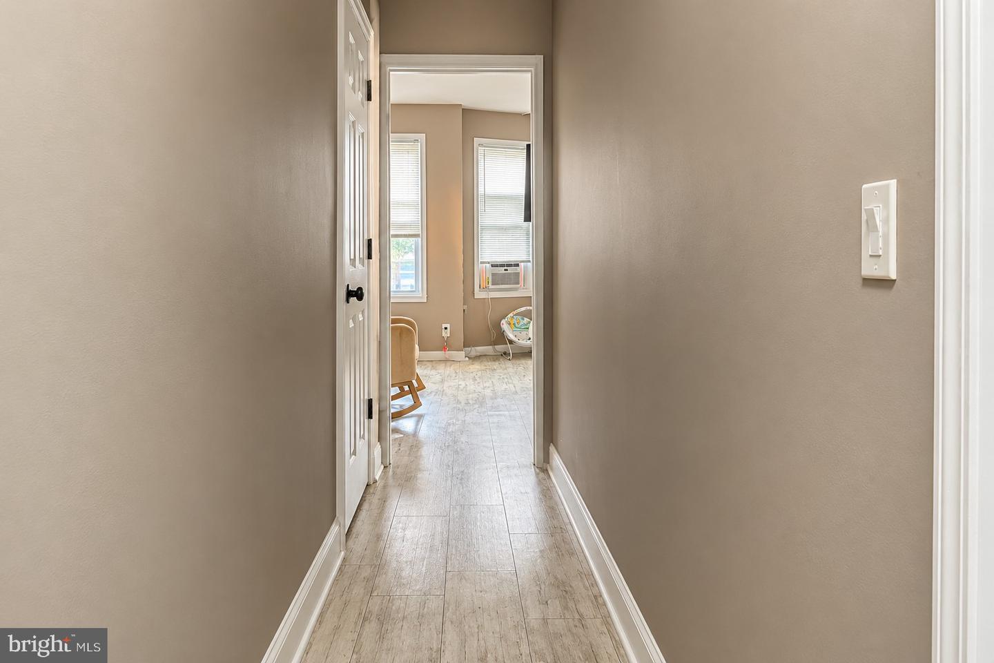1039 Washington St Property Photo 15