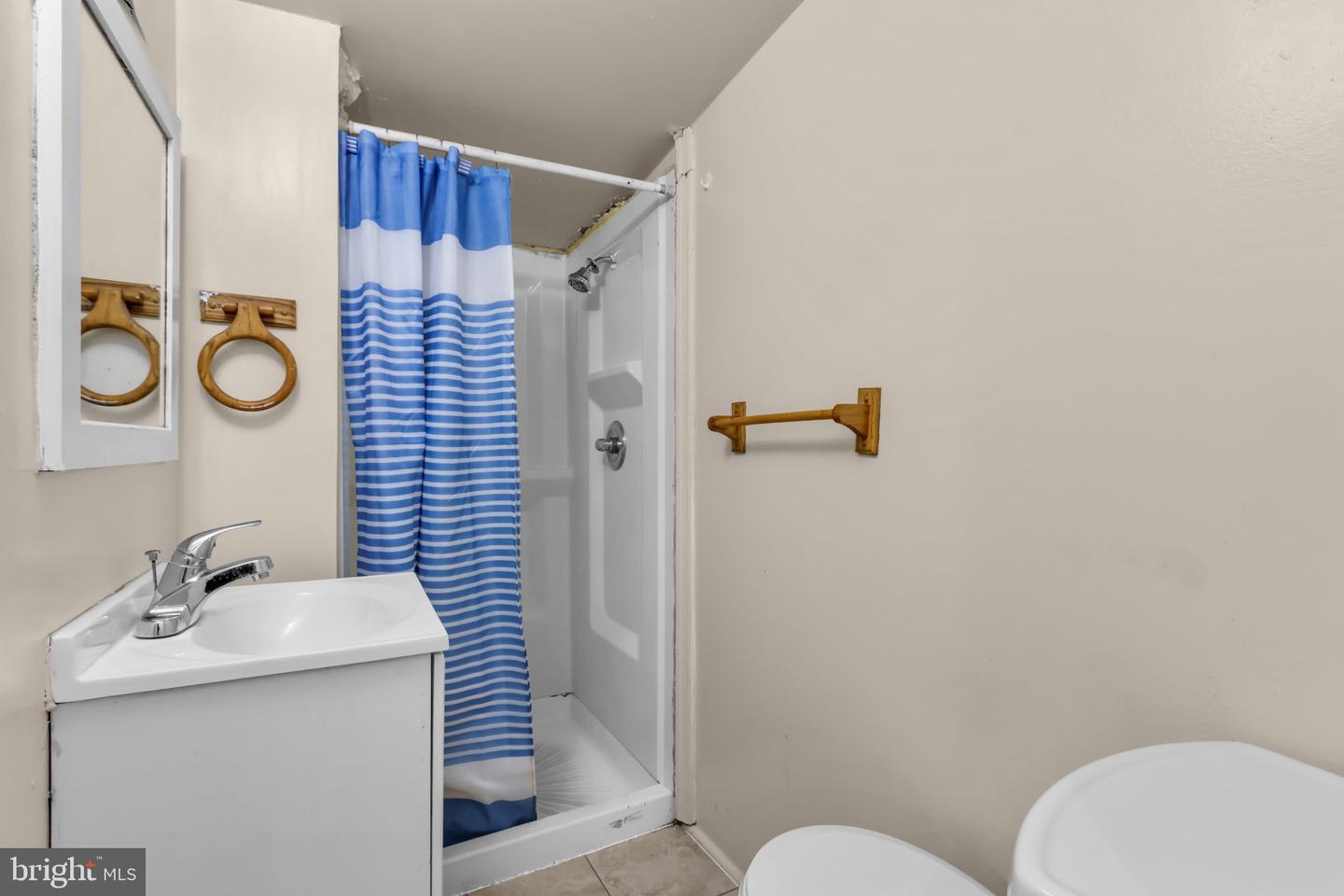 1039 Washington St Property Photo 16
