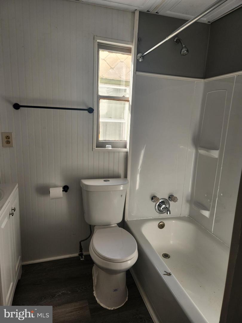 143 S Rock St Property Photo 13