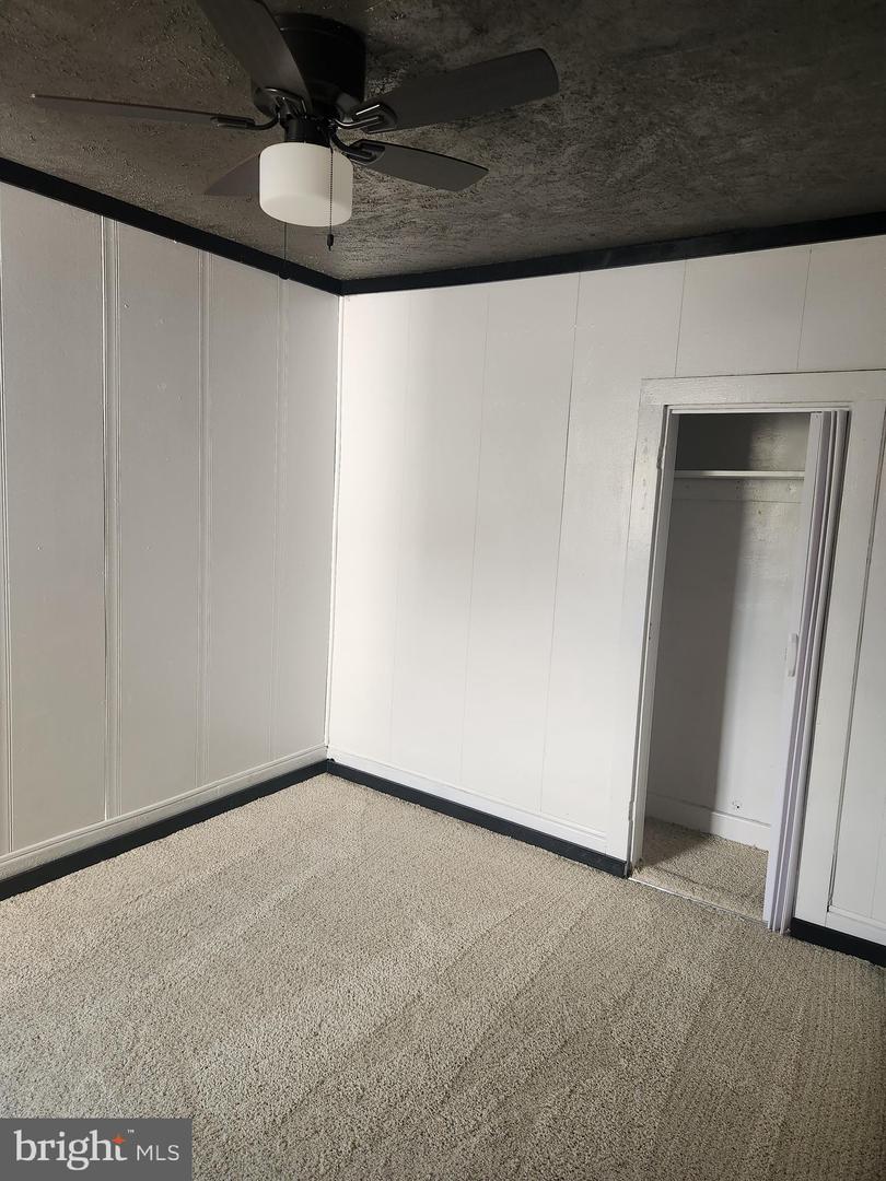 143 S Rock St Property Photo 15