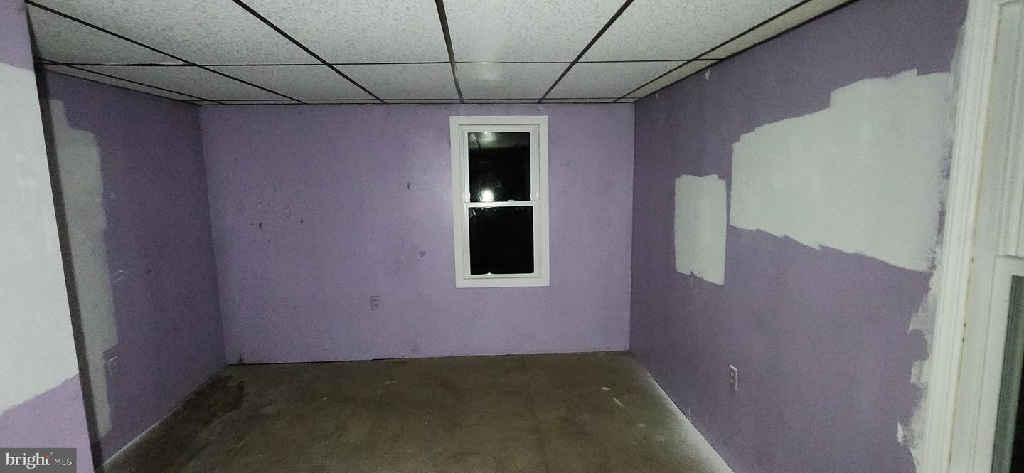 351 Brown Ave Property Photo 6