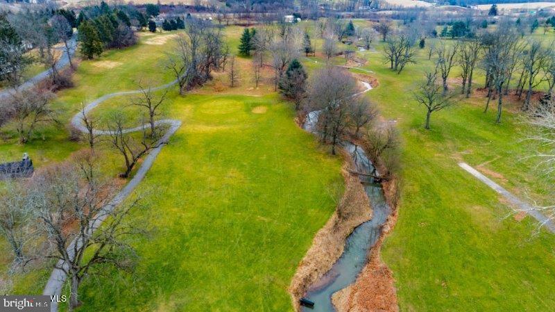 201 Harveys Ln Property Photo 3