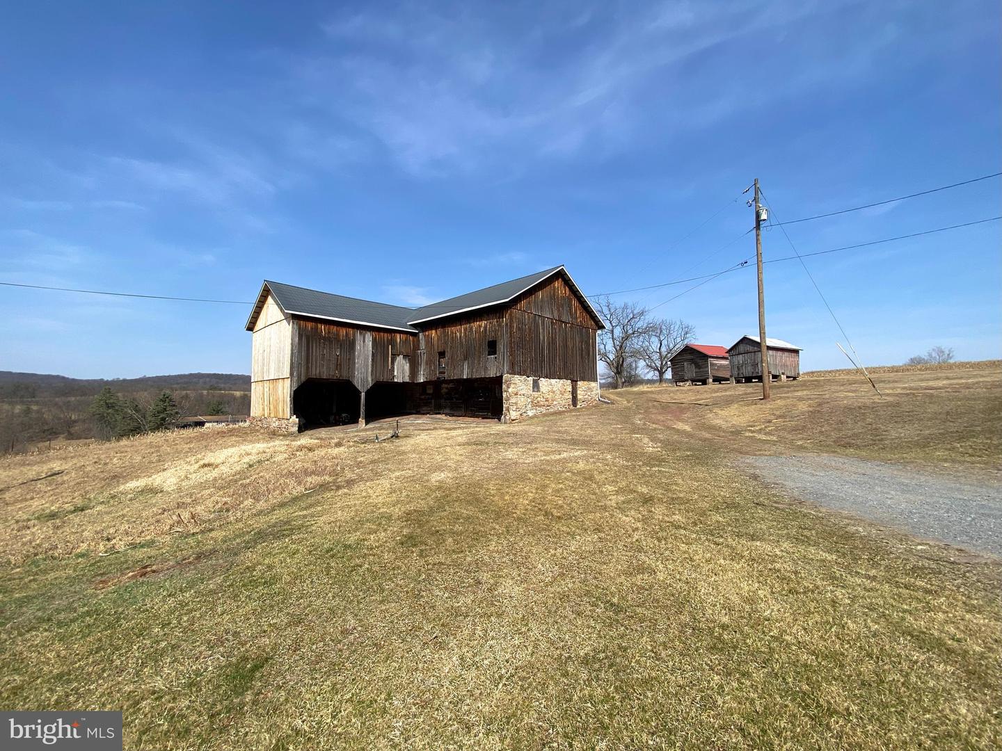 880 Little Mountain Rd Property Photo
