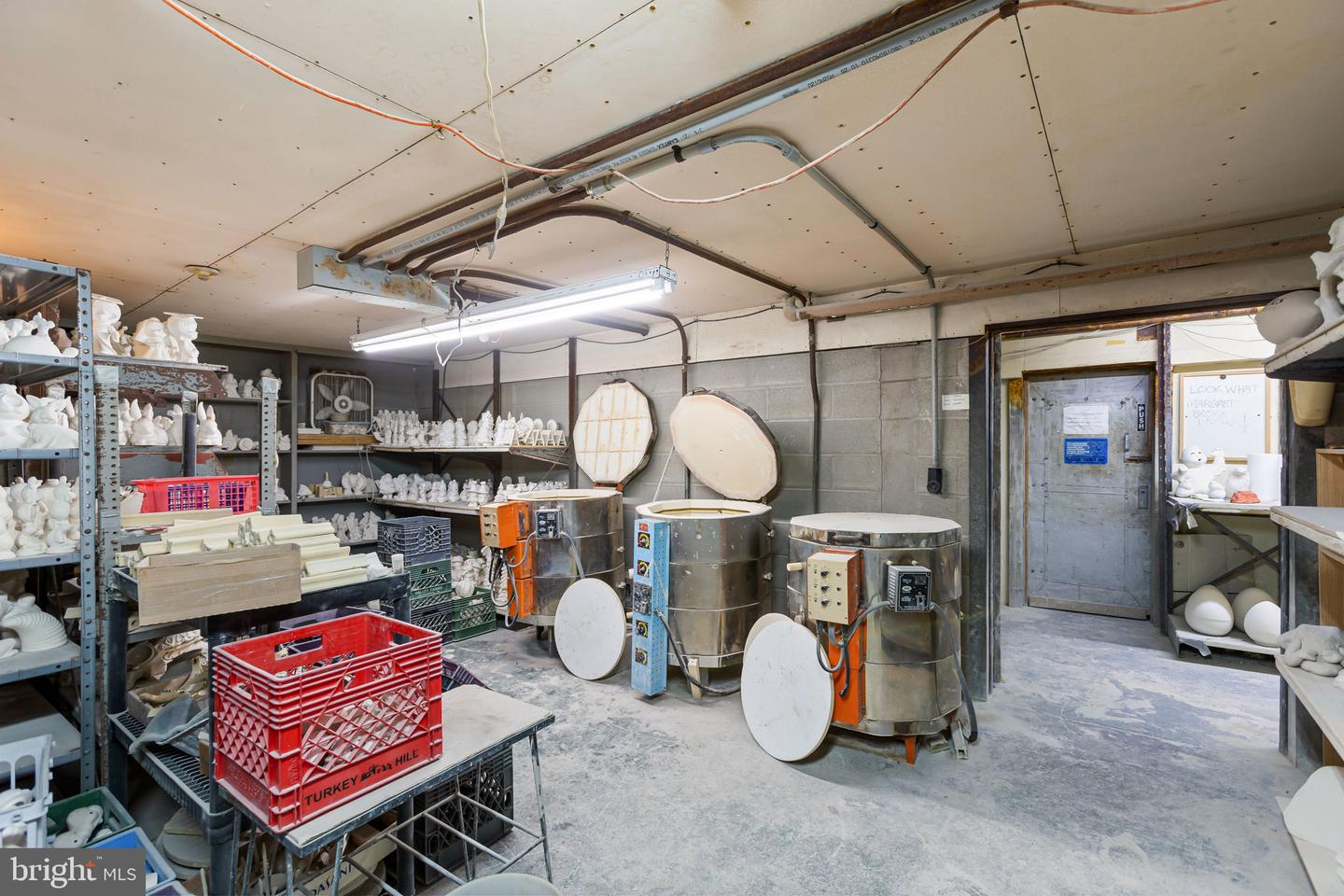 1160 Chestnut St Property Photo 34