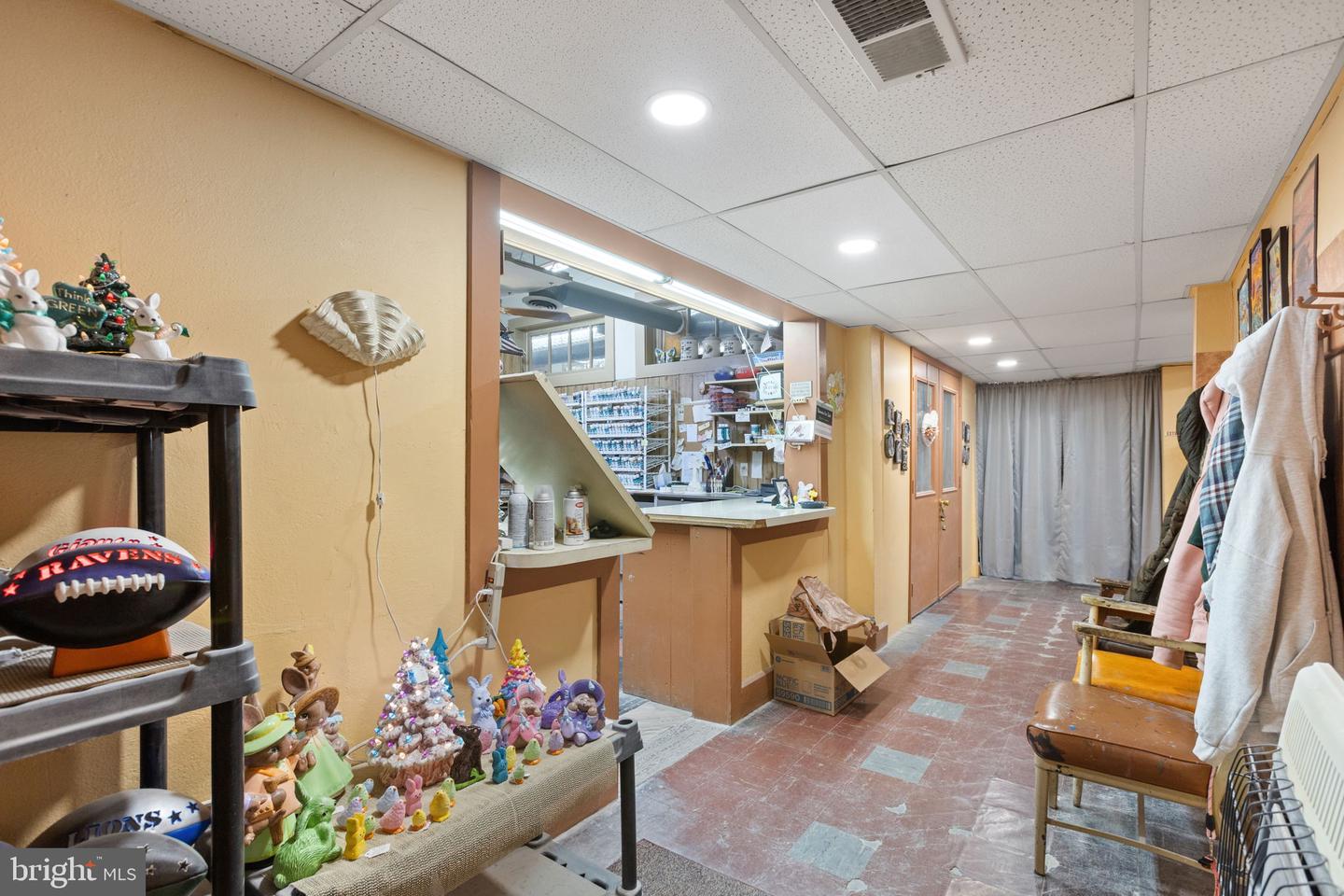 1160 Chestnut St Property Photo 56
