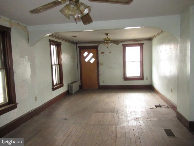 877-879 S 2nd St Property Photo 11