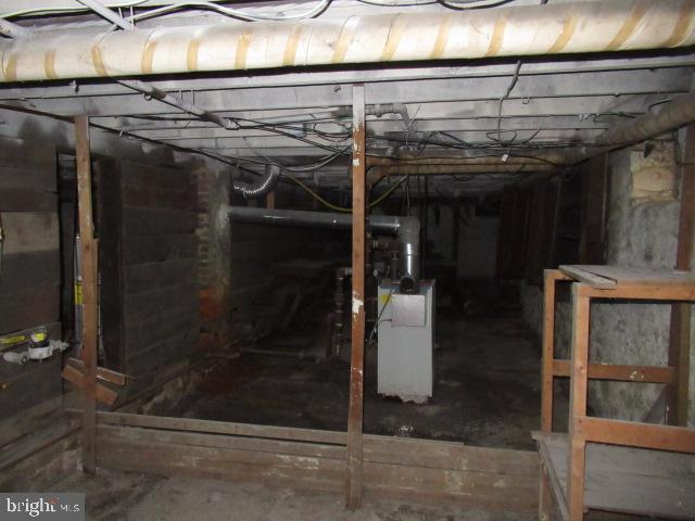 877-879 S 2nd St Property Photo 27