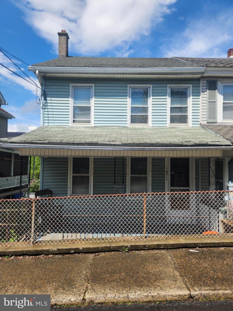 1671 Tioga St Property Photo
