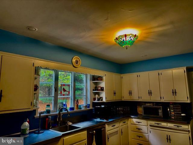 127 E Sunbury St Property Photo 14