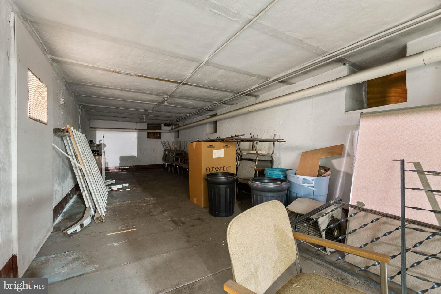 235 W Commerce St. Property Photo 56