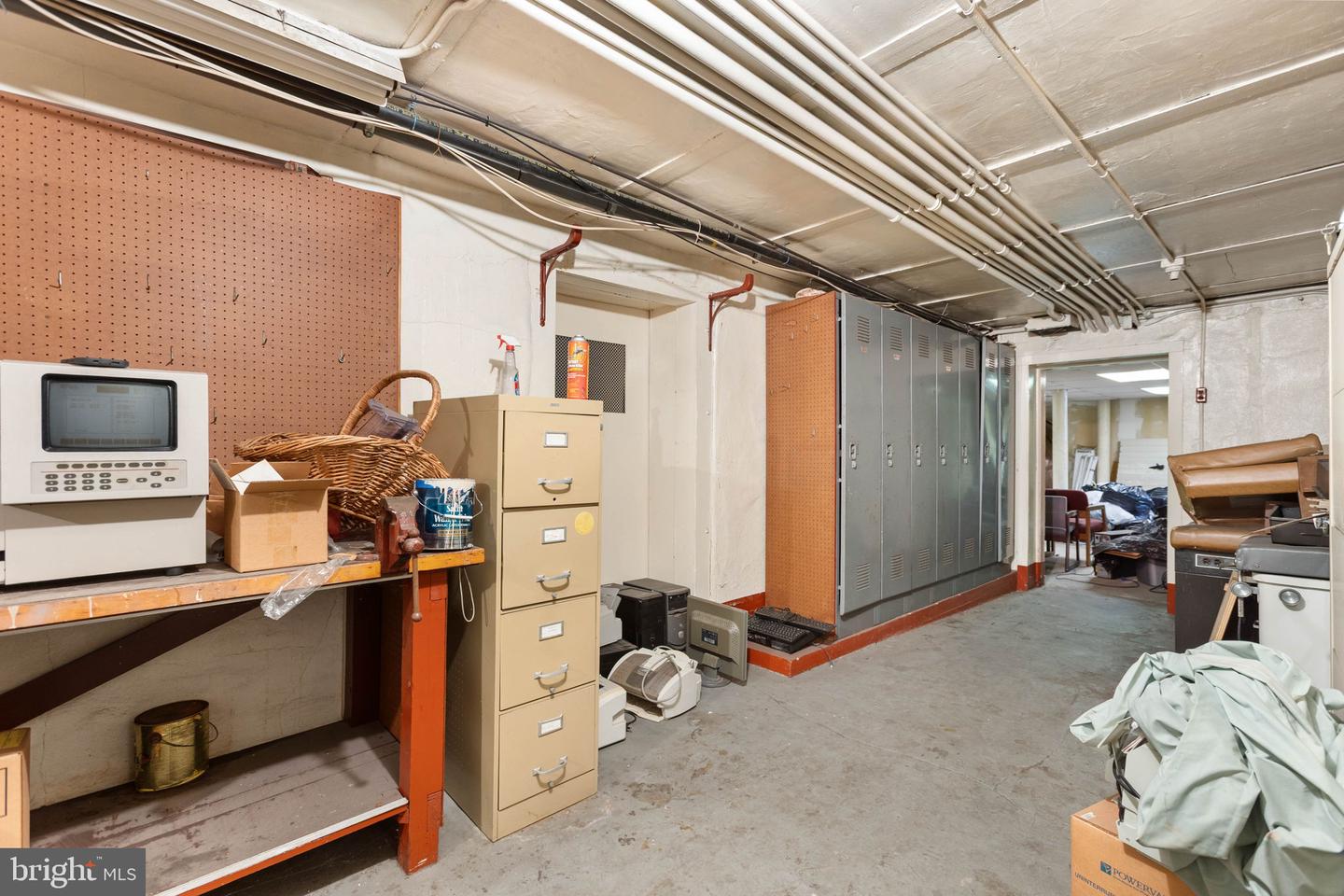 235 W Commerce St. Property Photo 57