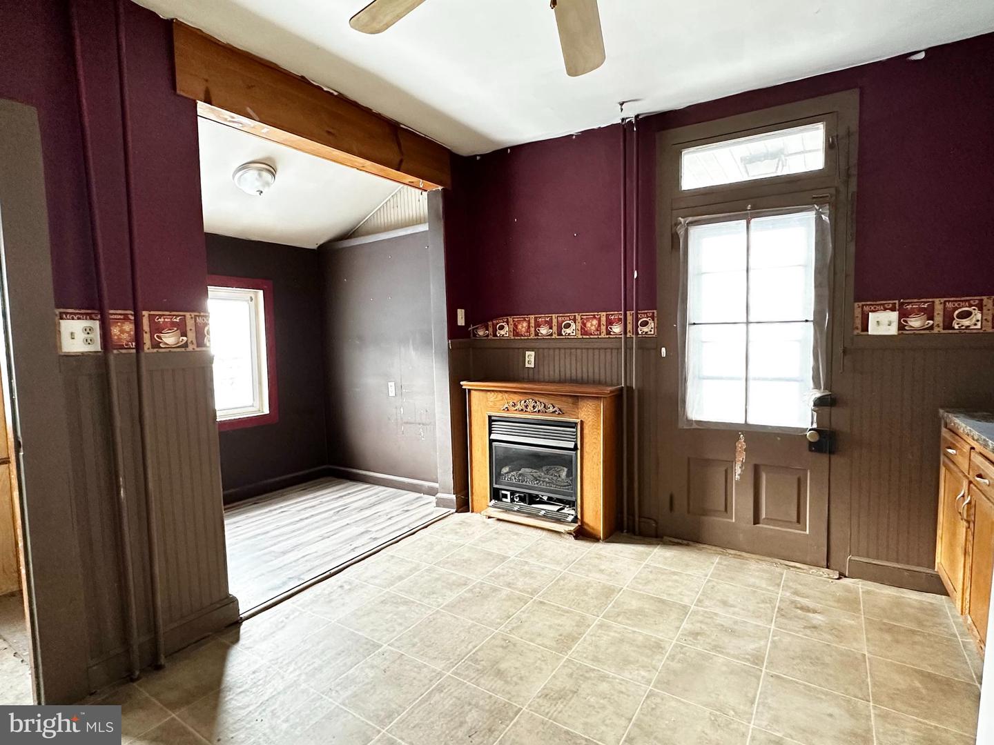 102 E Arch St Property Photo 18