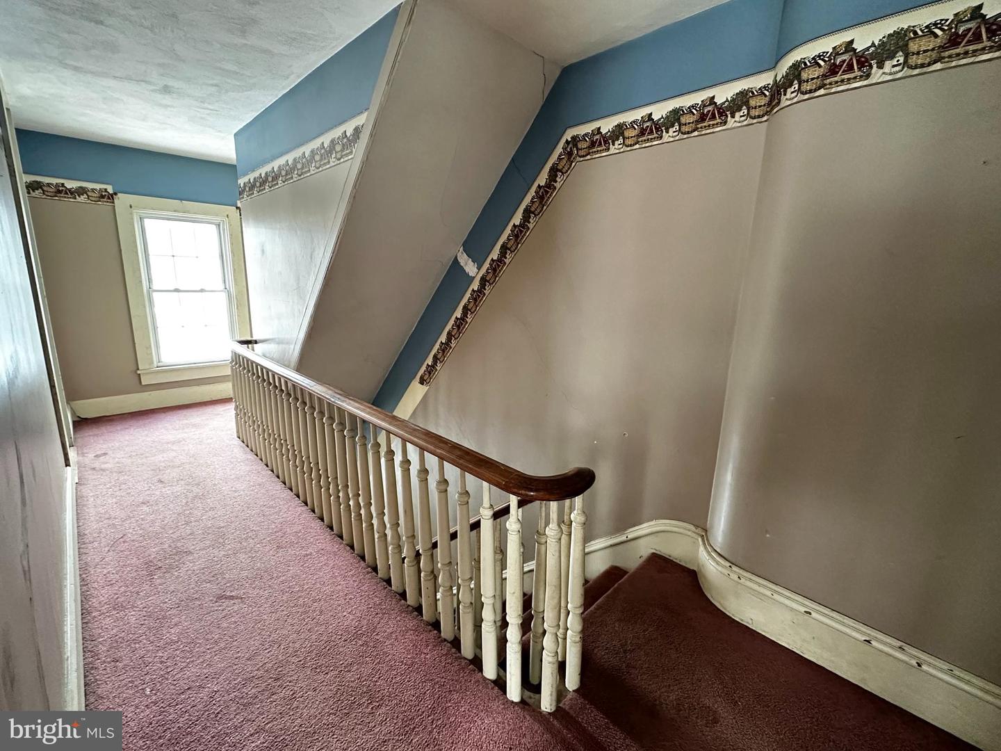 102 E Arch St Property Photo 21
