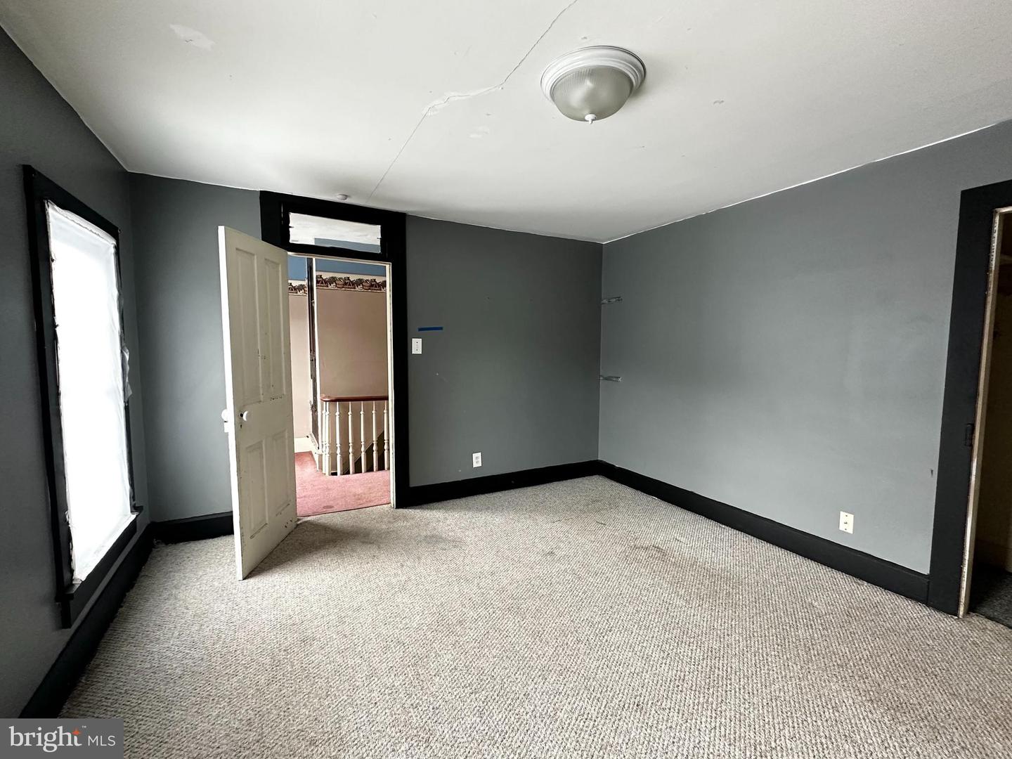 102 E Arch St Property Photo 24