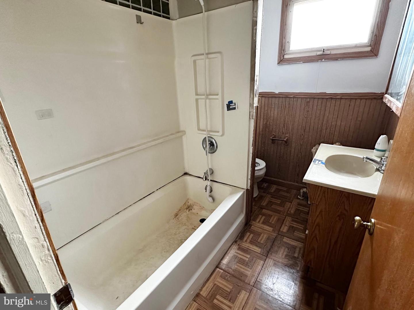 102 E Arch St Property Photo 27