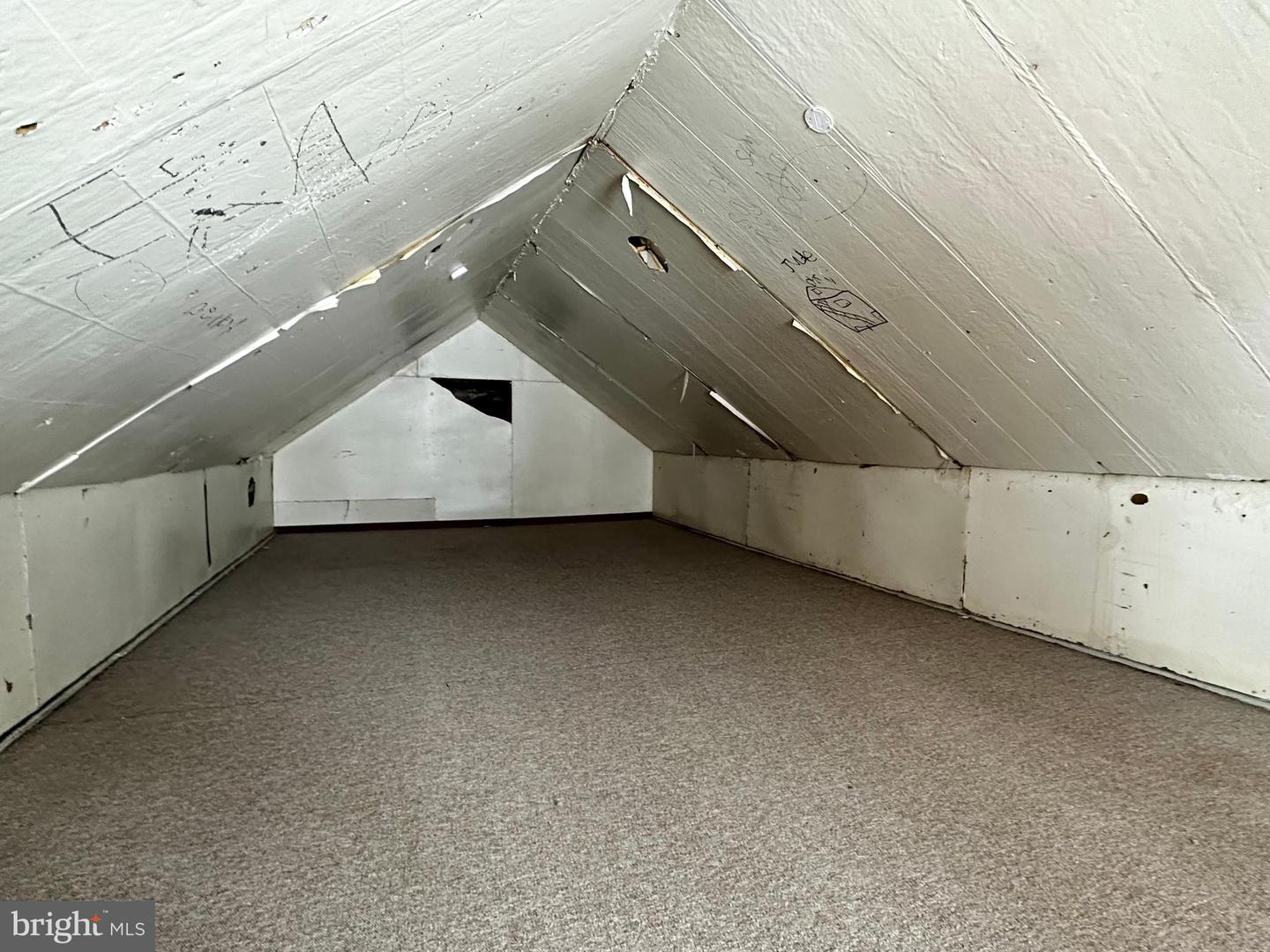 102 E Arch St Property Photo 31