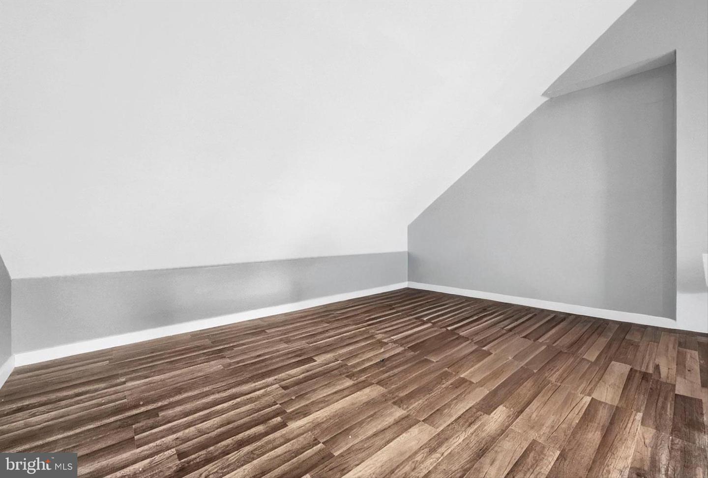 1113 Poplar St Property Photo 18