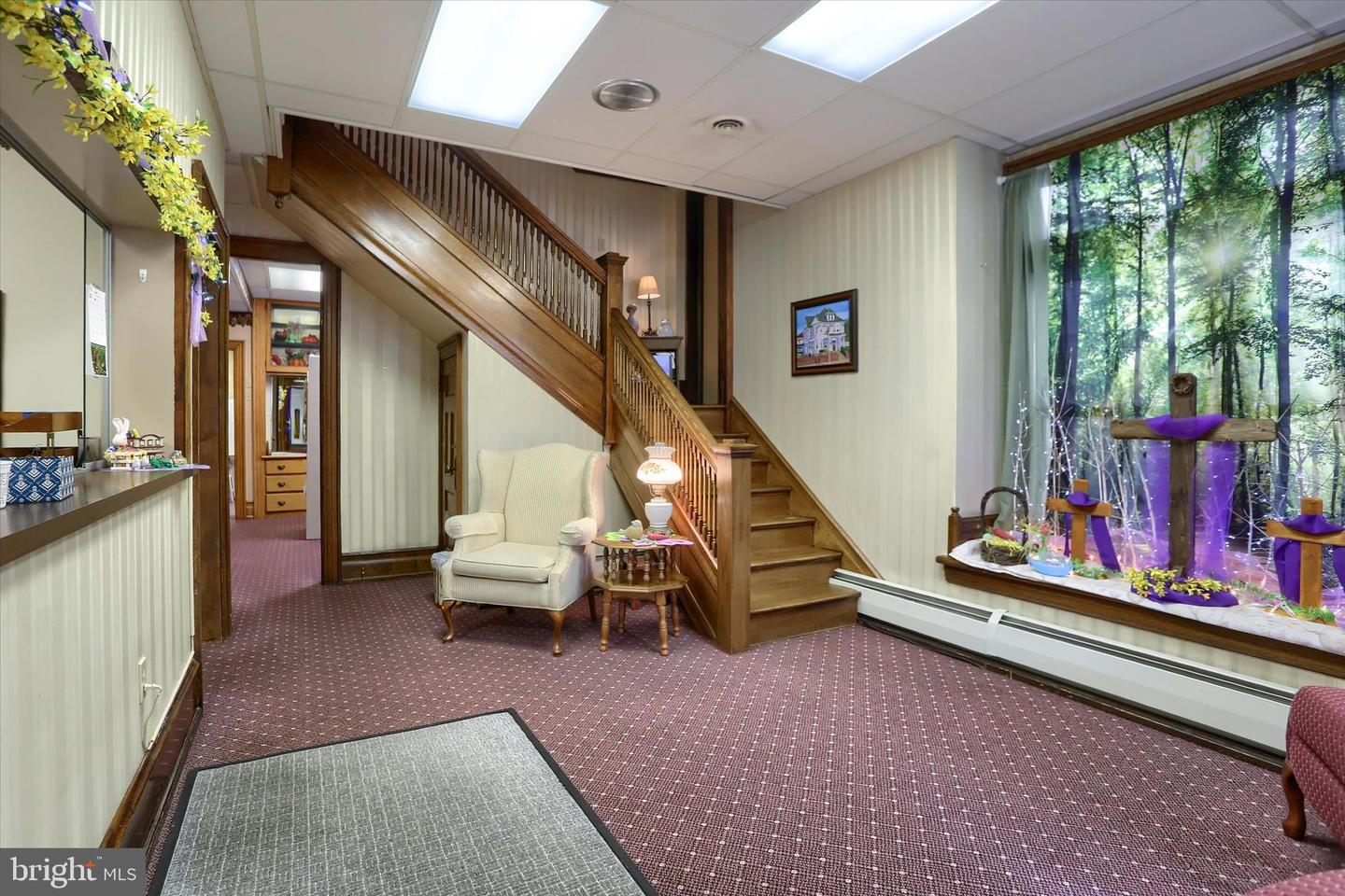 3 S Market St Property Photo 7