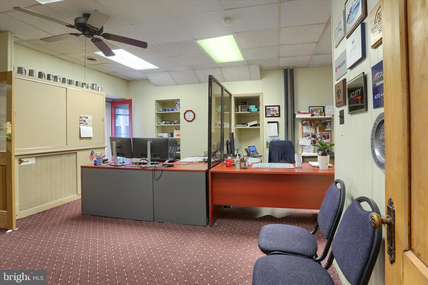 3 S Market St Property Photo 15