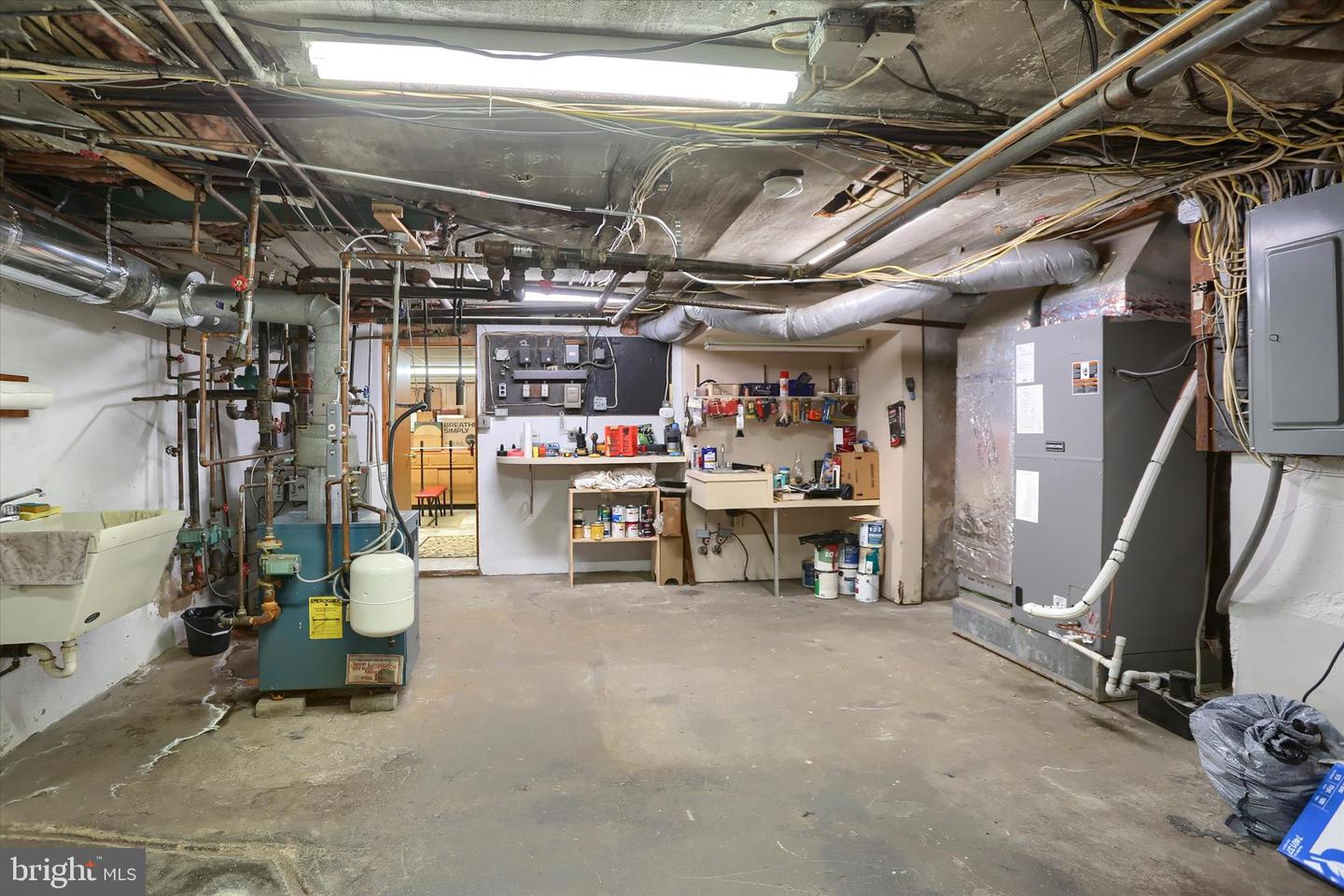 3 S Market St Property Photo 68