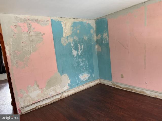 1115 Oak St Property Photo 18