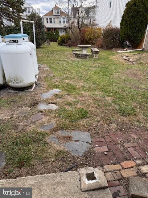 1115 Oak St Property Photo 25