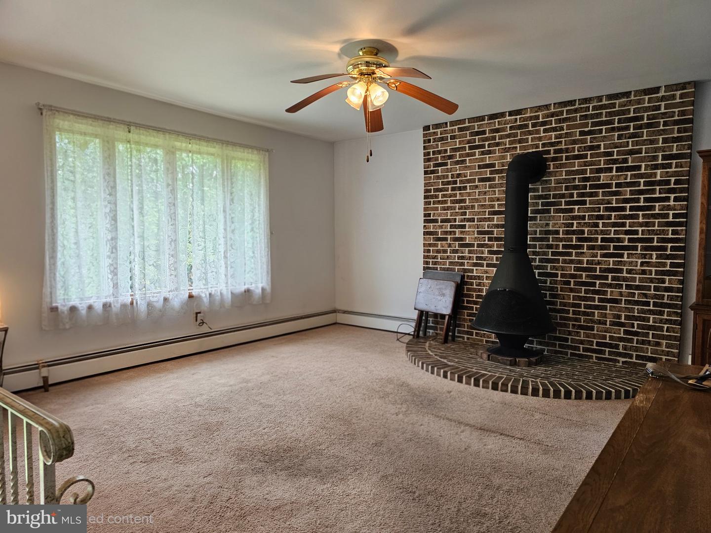184 Greco Ln Property Photo 3