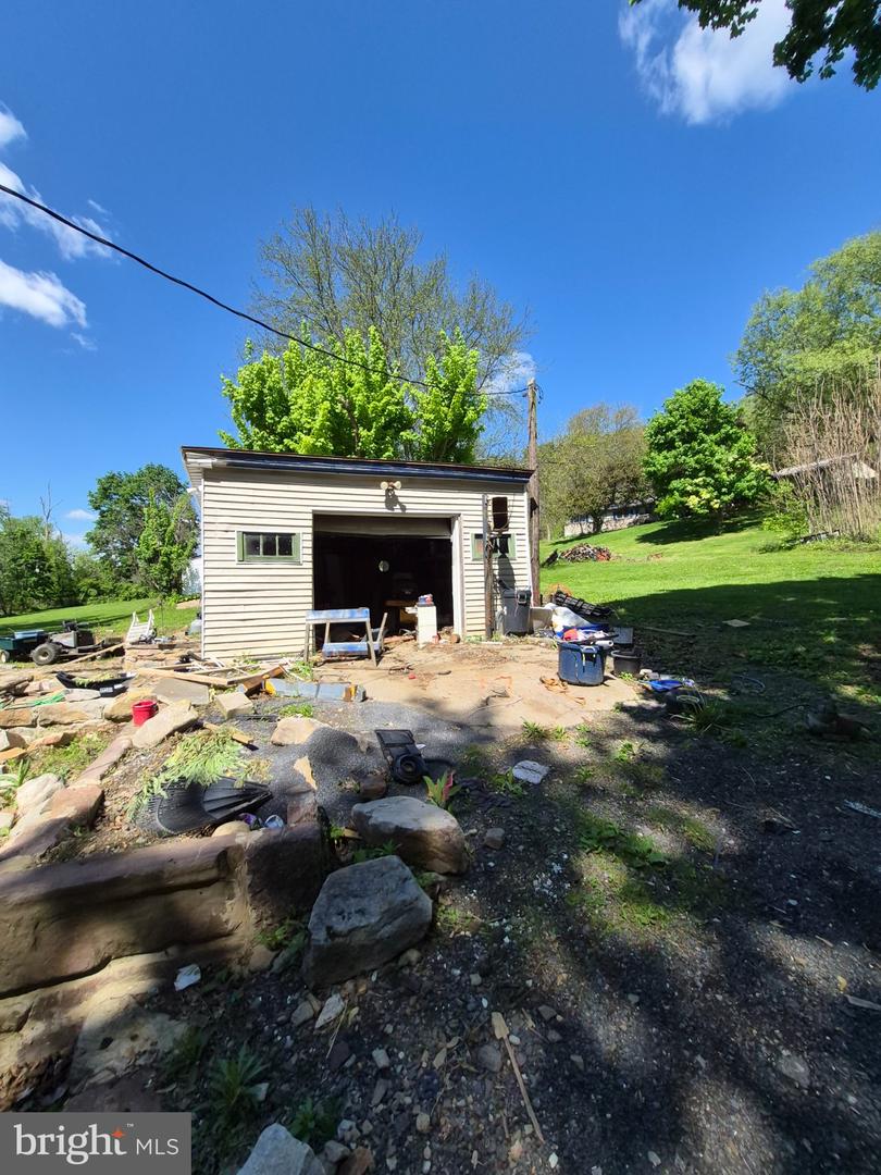 4849 State Route 54 Property Photo 9