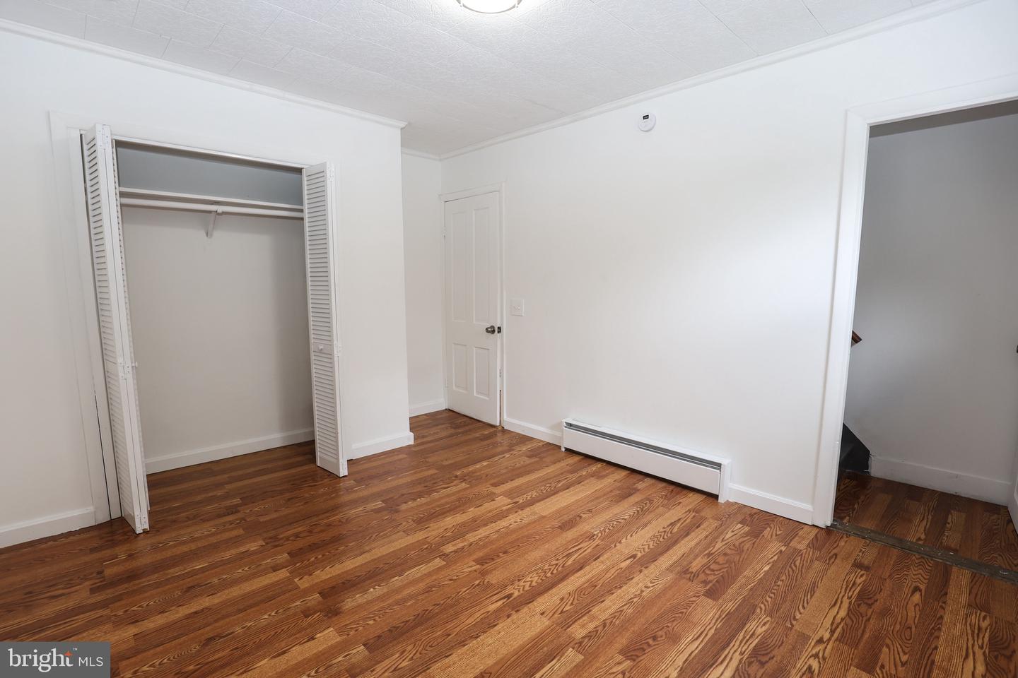 204 3rd St Property Photo 15