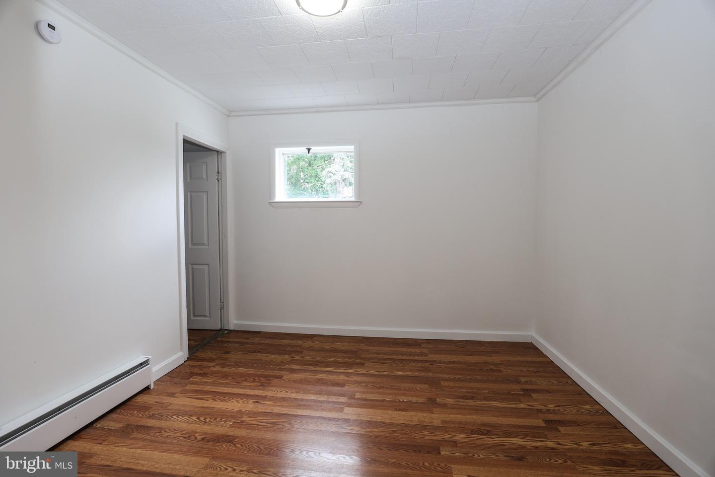 204 3rd St Property Photo 16