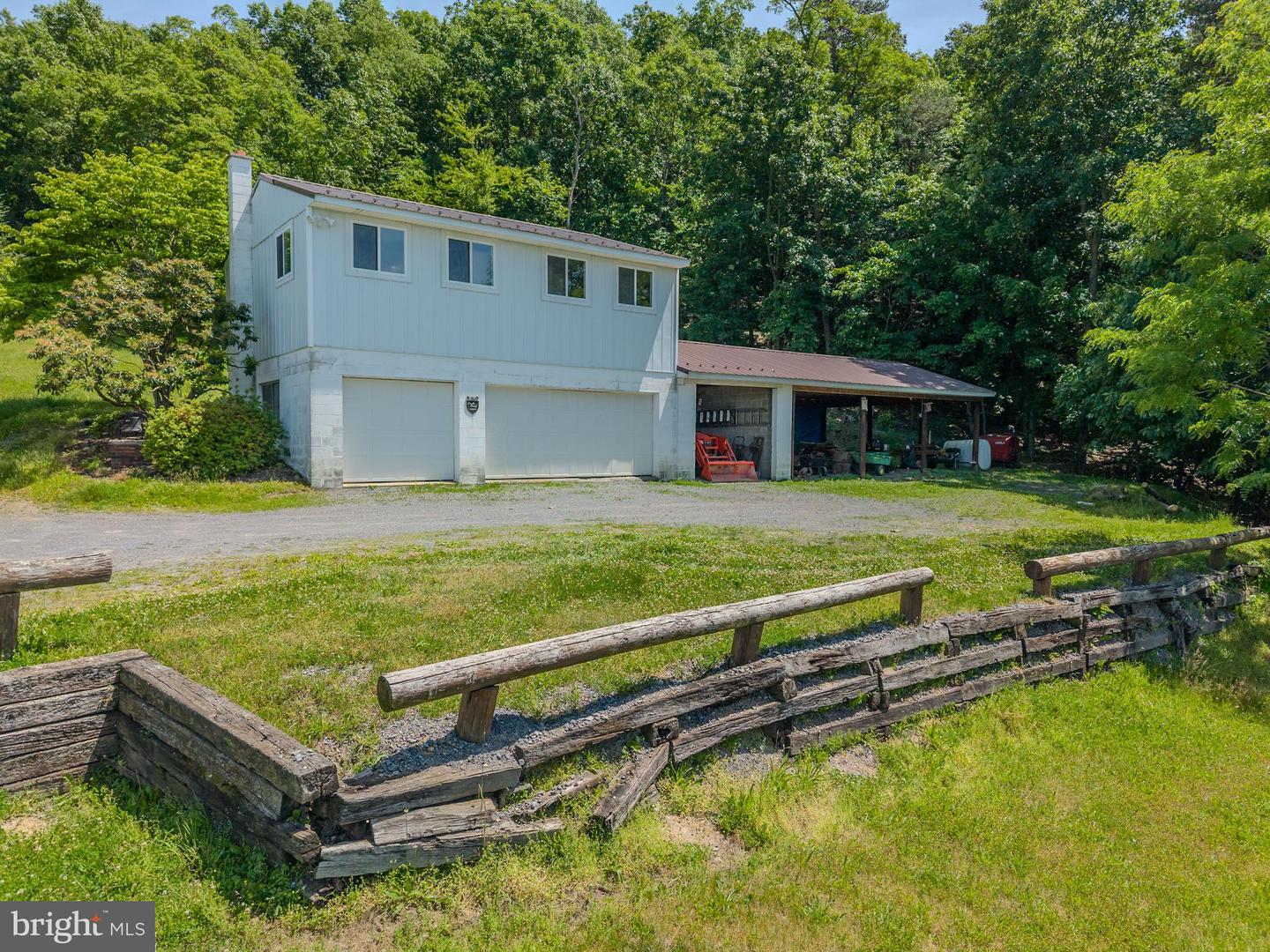 231 Herndon School Ln Property Photo 8