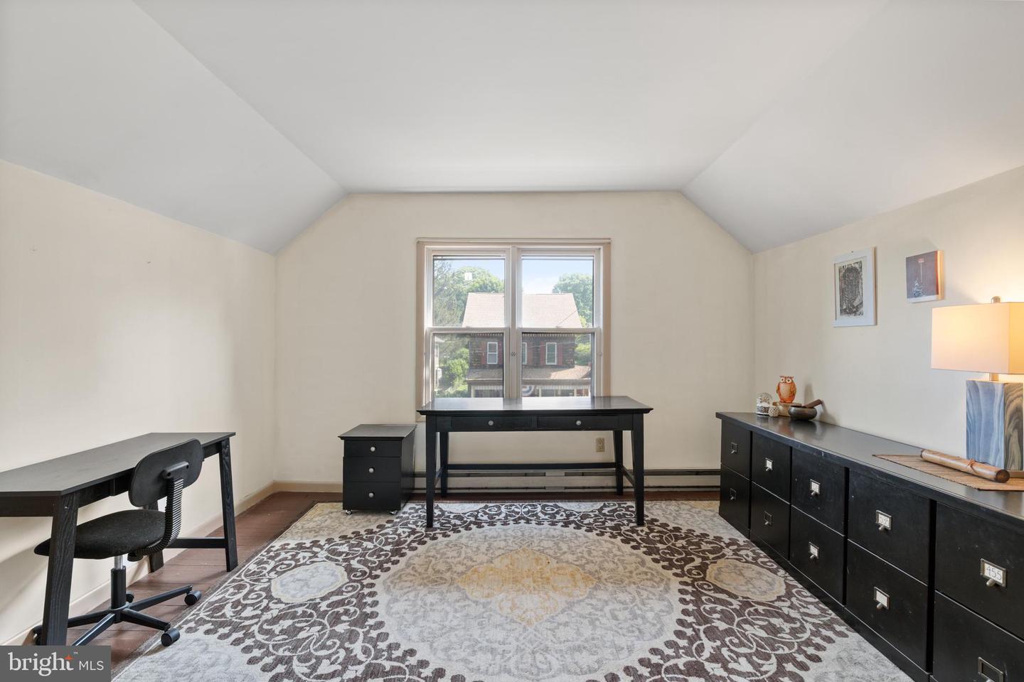 455 King St Property Photo 31
