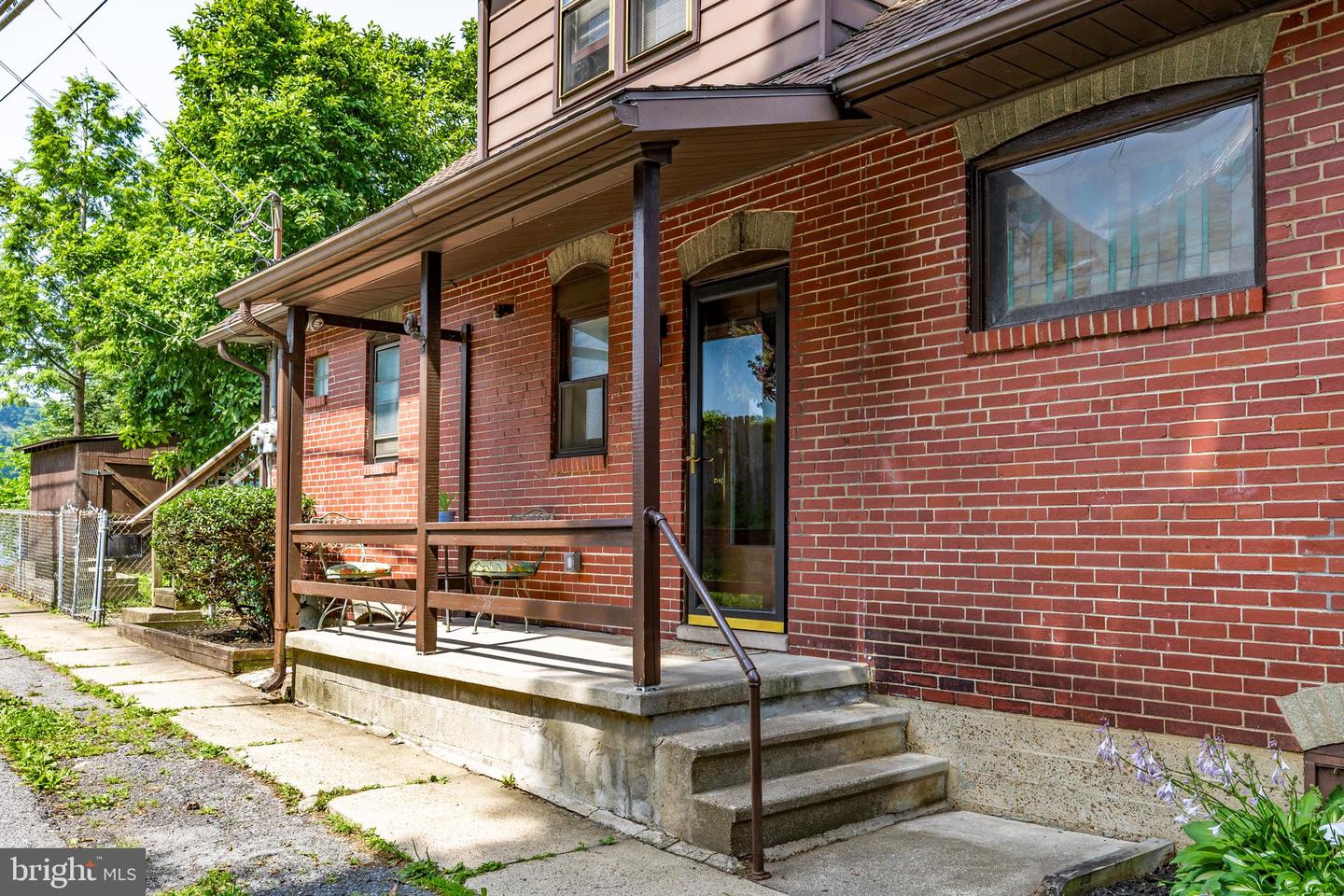 455 King St Property Photo 43