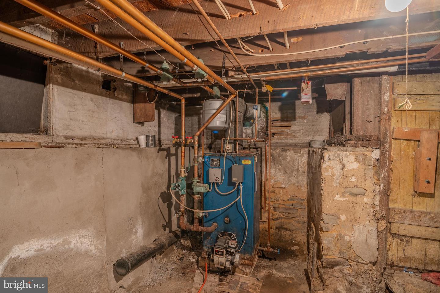 205 Sunbury St Property Photo 29