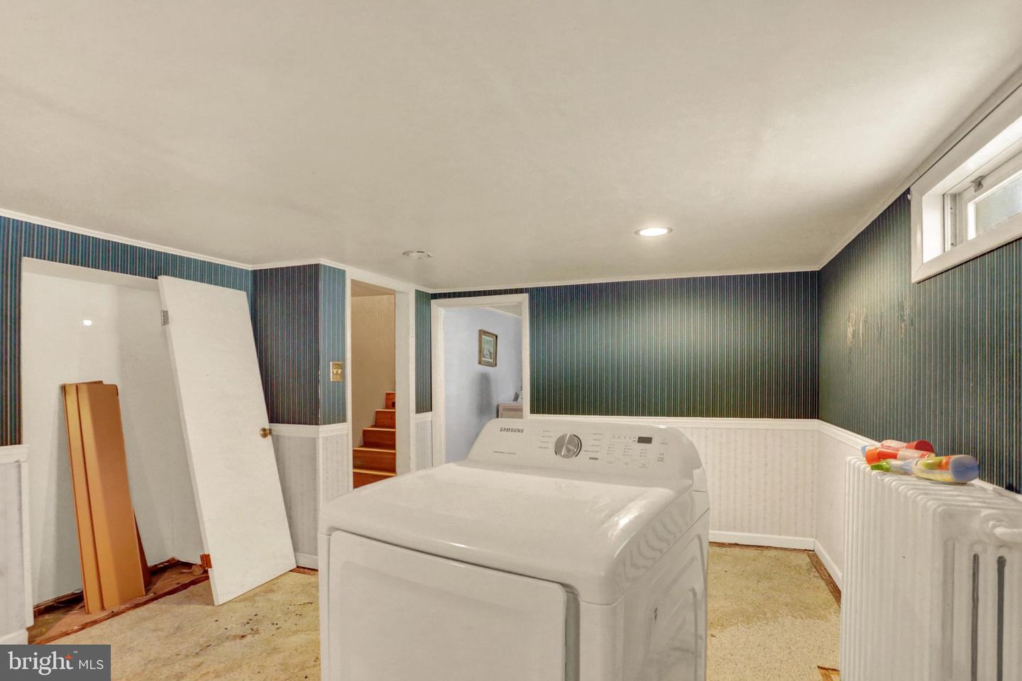 1048 Pine St Property Photo 25