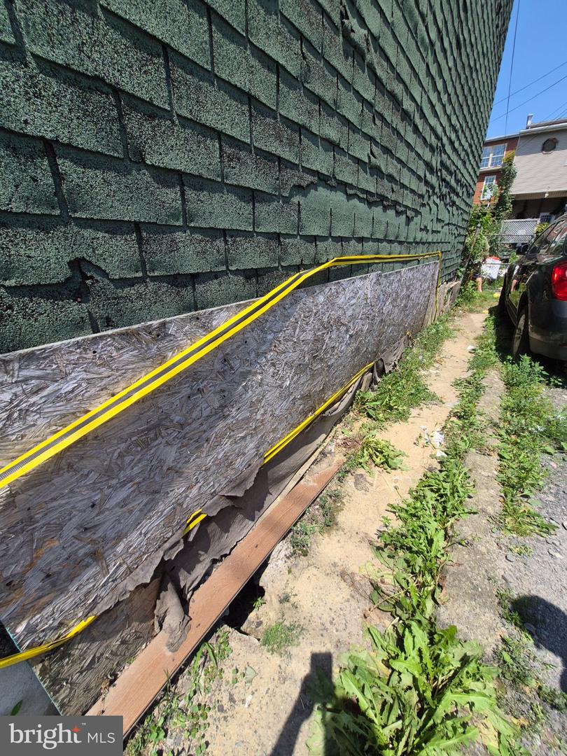 17 E Cherry St Property Photo 2