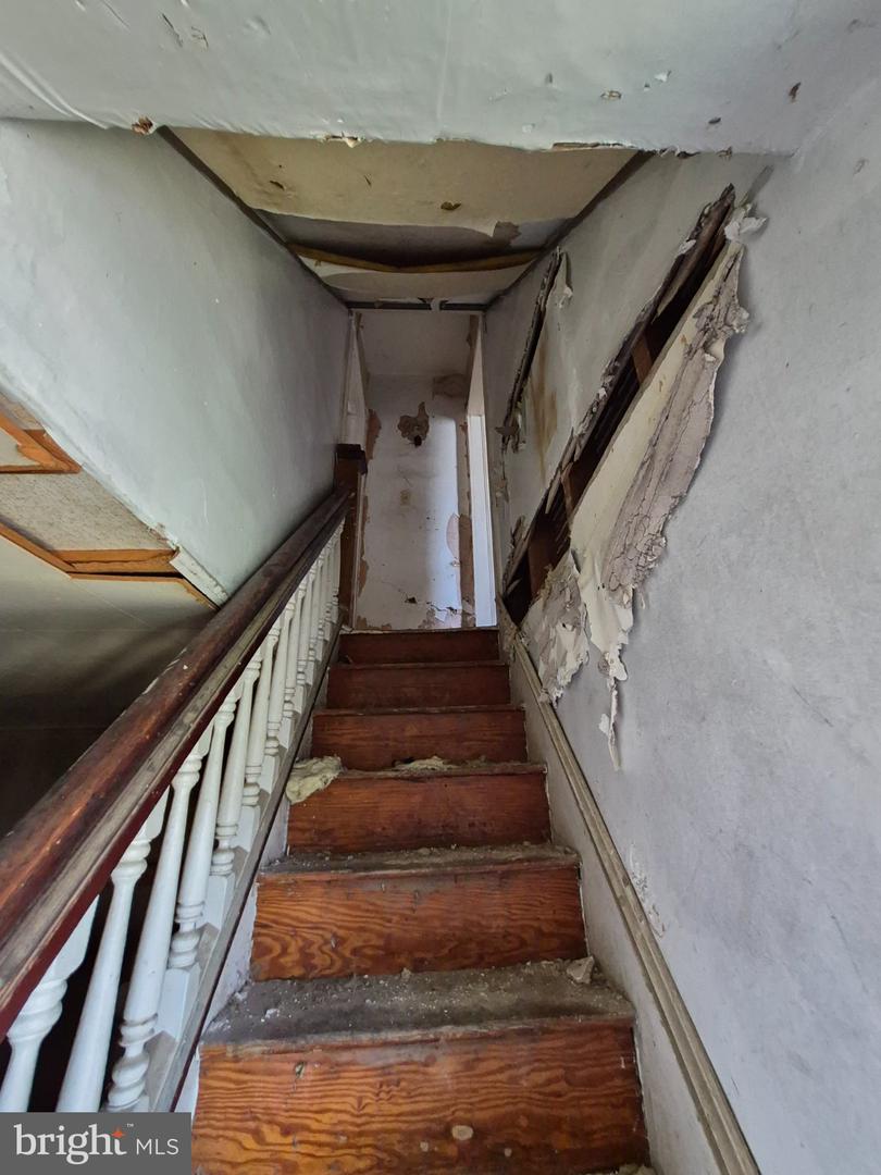 17 E Cherry St Property Photo 13