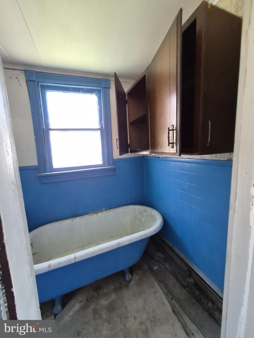 17 E Cherry St Property Photo 19