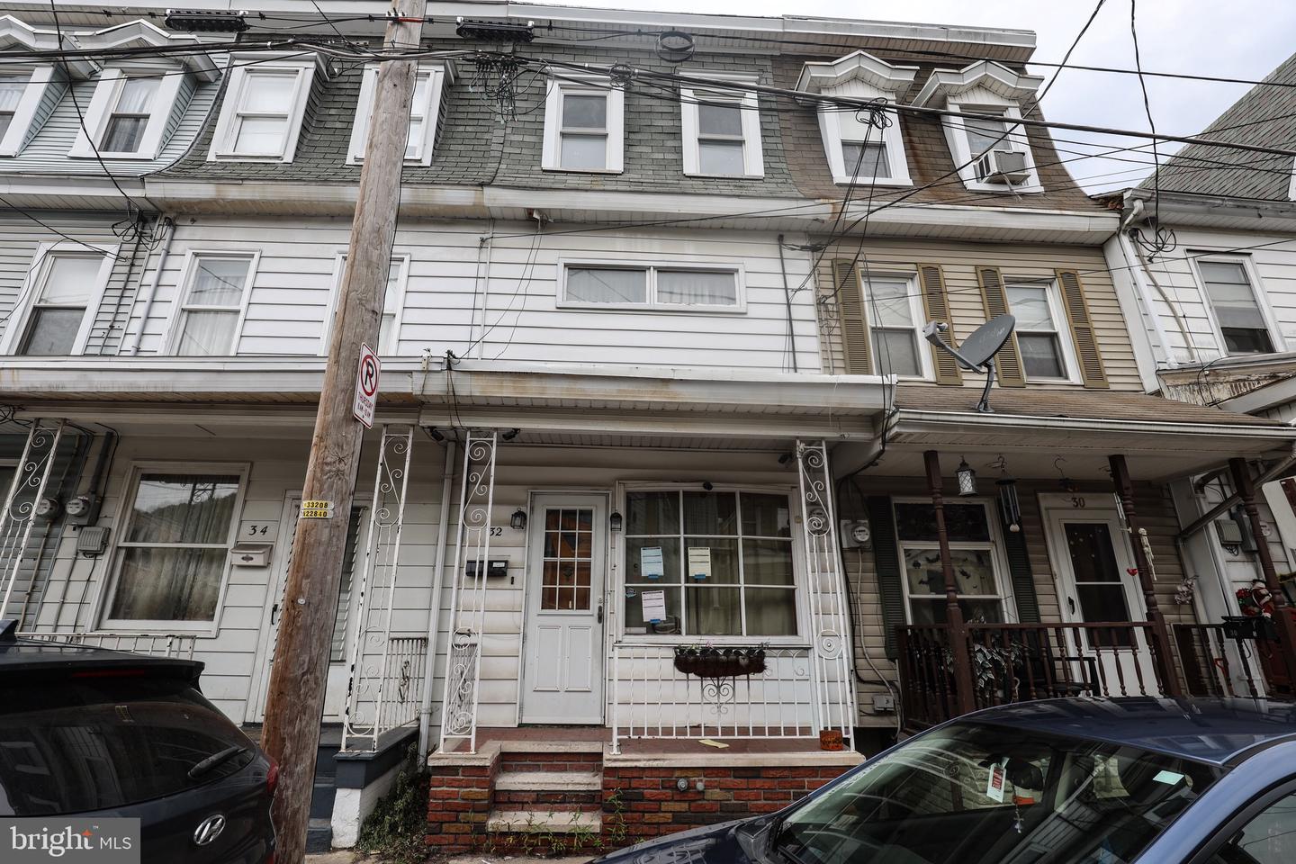 32 S Franklin St Property Photo 1