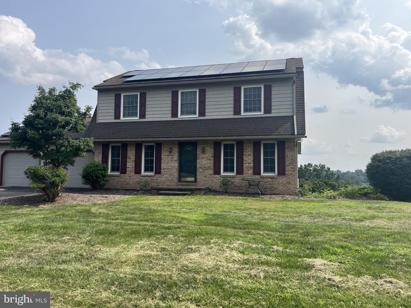 946 Skyview Dr Property Photo 1